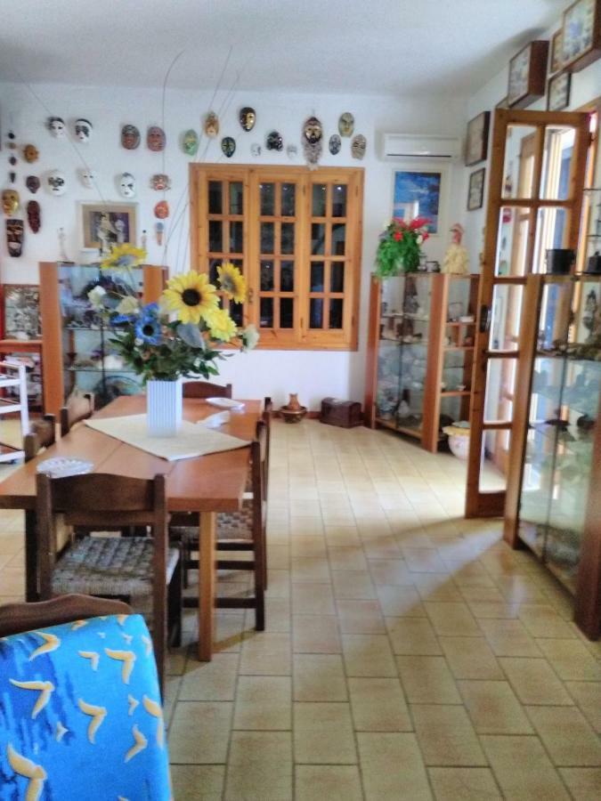 Villa Adelina Sarroch Kültér fotó
